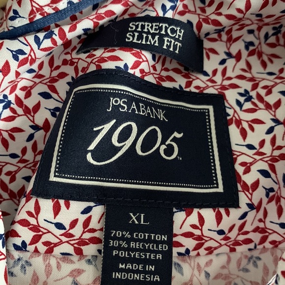 Men’s Jos. A. Bank Stretch Slim Fit Button-Down Shirt - Picture 3 of 7